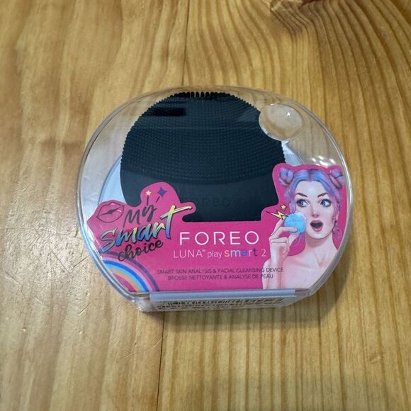 Foreo Luna Play Smart 2 Waterproof Facial Cleansing Brush Massage - Picture 2 of 4
